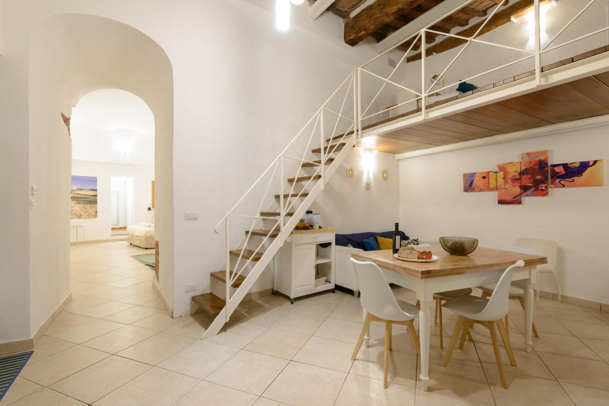Casa Vezzosa Apartment *